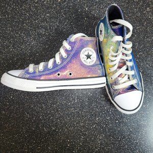 Girls Converse High Top Chuck Taylor sz 2